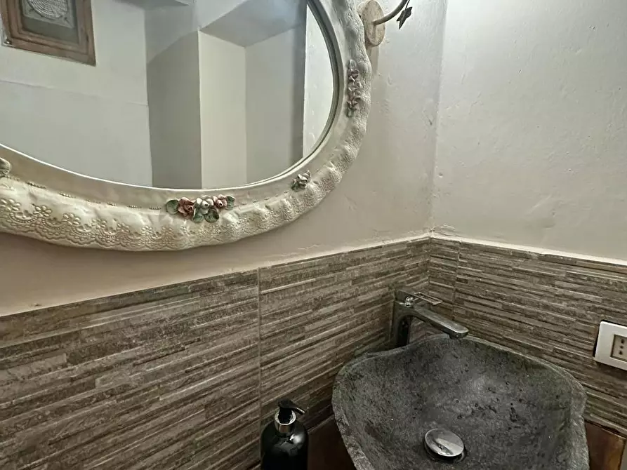 Immagine 8 di Appartamento in affitto  in Via di San Niccolò a Firenze