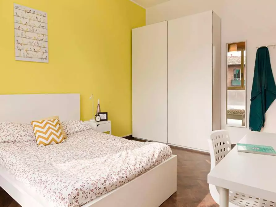 Immagine 3 di Camera in affitto  in Viale Giovanni Vicini a Bologna