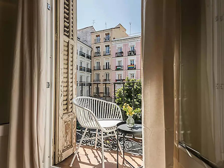 Immagine 7 di Appartamento in affitto  in Plaza de Chueca a Madrid