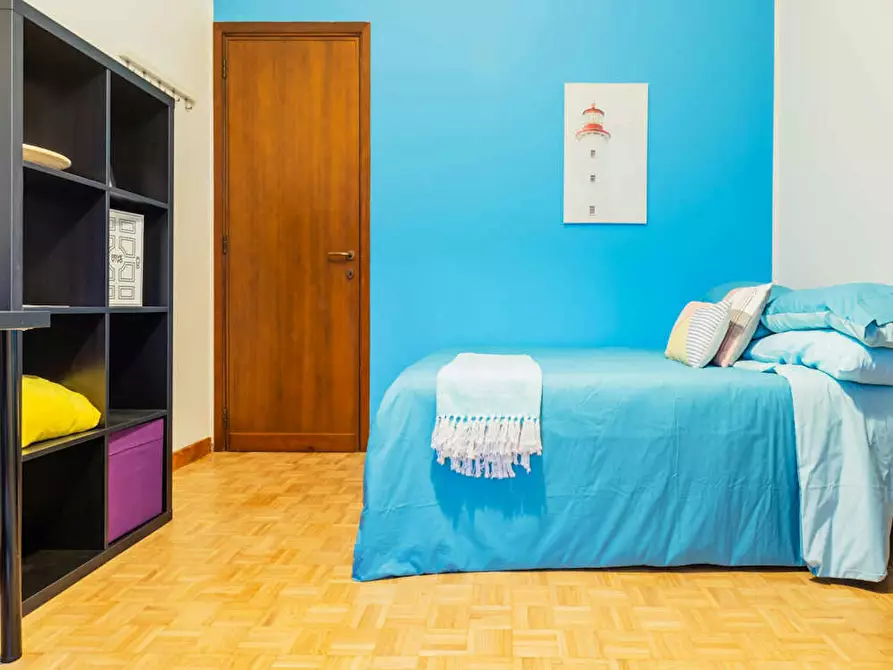 Immagine 4 di Camera in affitto  in Via Roberto Schumann a Padova