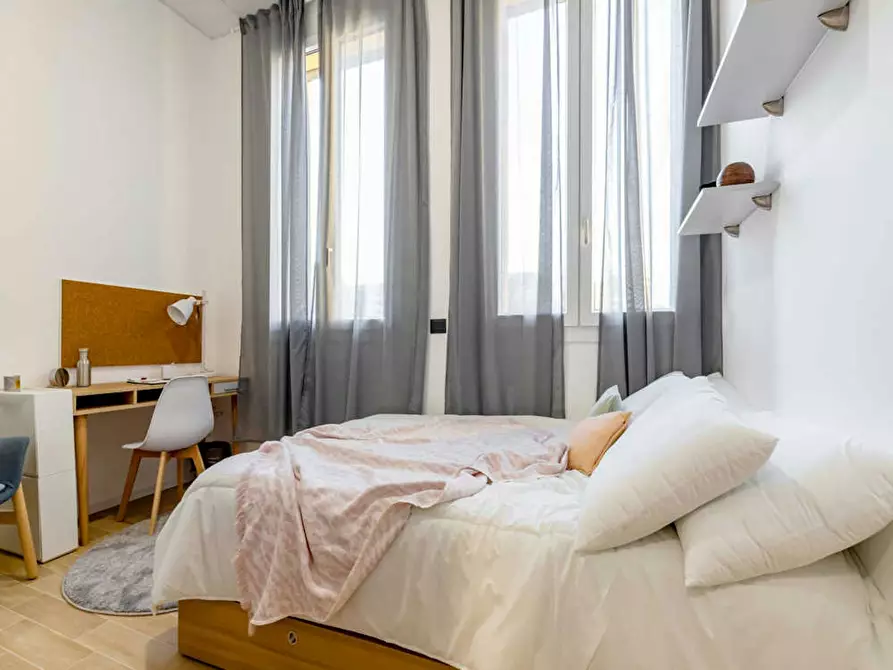 Immagine 6 di Camera in affitto  in Via Carlo Pedrotti a Torino