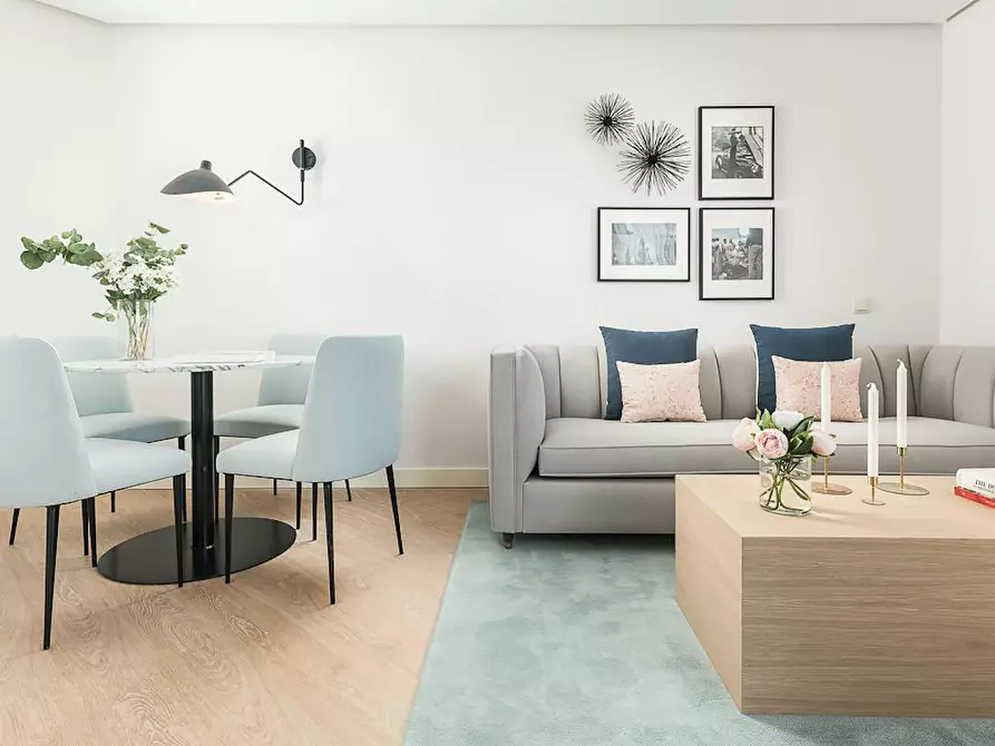 Immagine 1 di Appartamento in affitto  in Calle de Ana de Austria a Madrid