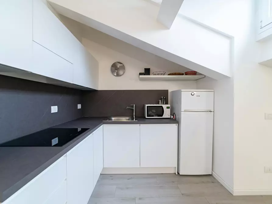 Immagine 8 di Appartamento in affitto  in Via Adige a Milano