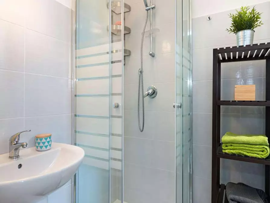 Immagine 9 di Camera in affitto  in Via Delle Betulle a Milano