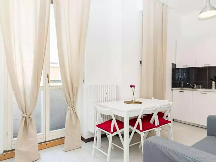 Immagine 5 di Camera in affitto  in Via Delle Betulle a Milano