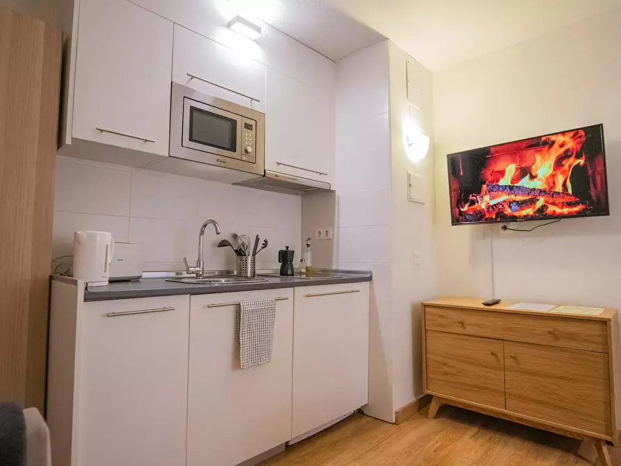 Immagine 7 di Appartamento in affitto  in Calle de Leganitos a Madrid