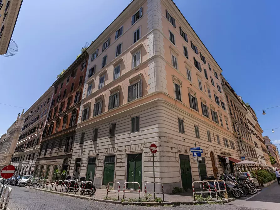 Immagine 3 di Appartamento in affitto  in Via Marche a Roma