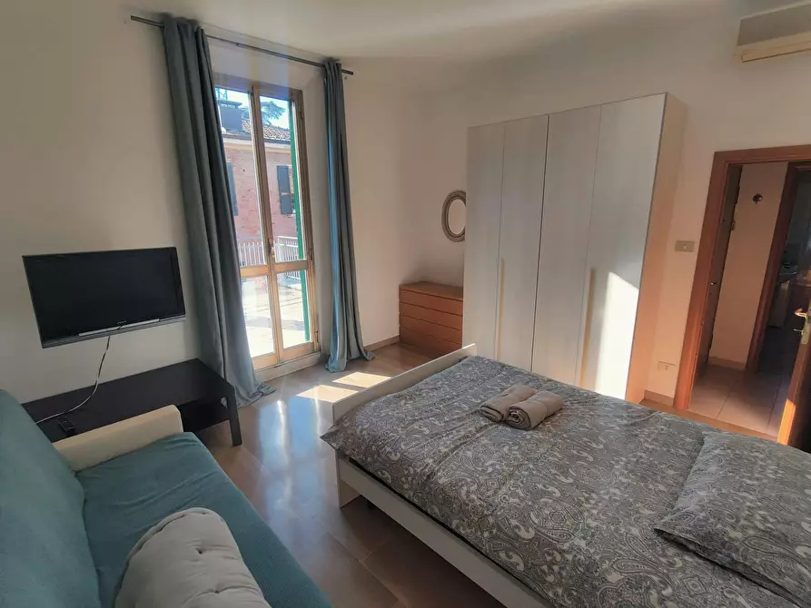 Immagine 3 di Appartamento in affitto  in Via Antonio Zannoni a Bologna