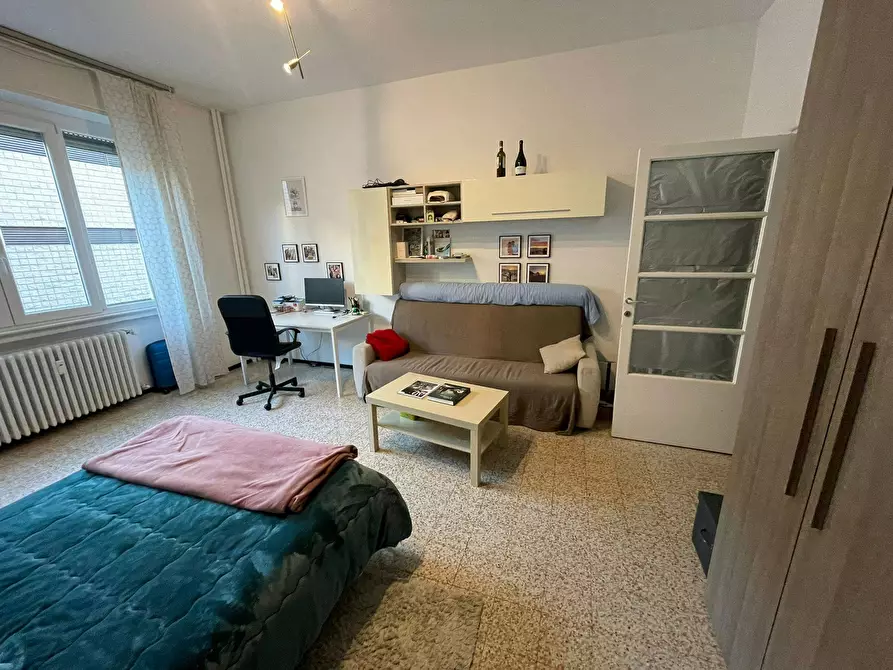 Immagine 2 di Camera in affitto  in Via Privata Andrea Pellizzone a Milano