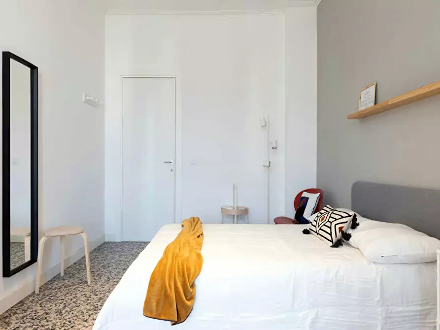 Immagine 2 di Camera in affitto  in Piazza Carducci a Torino