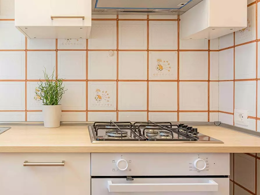 Immagine 10 di Camera in affitto  in Via Filippo Sassetti a Milano