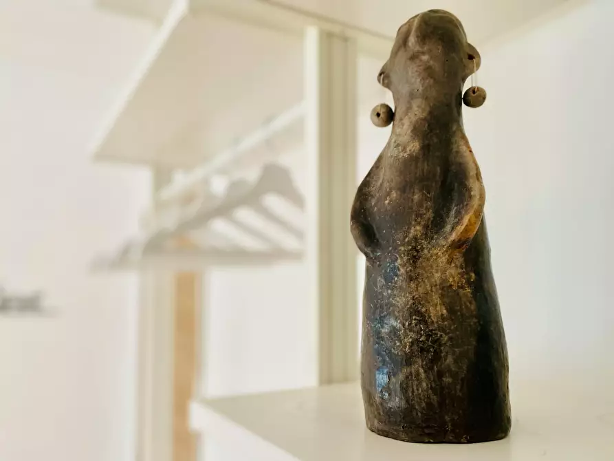 Immagine 4 di Camera in affitto  in Via Sesto Calende a Milano