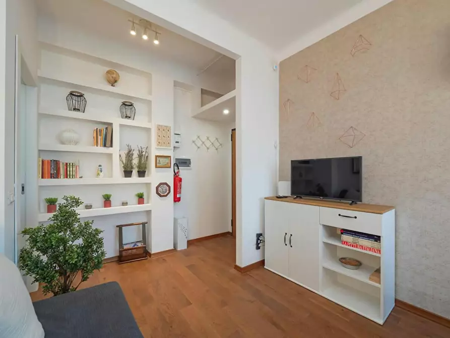 Immagine 4 di Appartamento in affitto  in Via Sebino a Milano