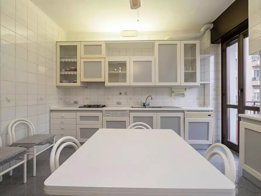 Immagine 10 di Appartamento in affitto  in Piazzale Vincenzo Cuoco a Milano