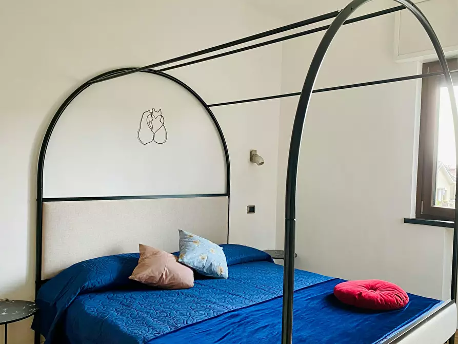 Immagine 5 di Camera in affitto  in Via Sesto Calende a Milano