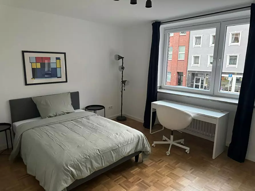 Immagine 3 di Camera in affitto  in Roßstraße a Düsseldorf