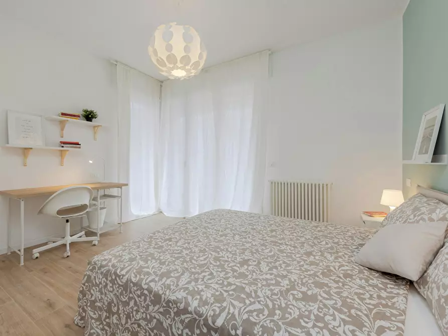 Immagine 2 di Camera in affitto  in Via San Roberto Bellarmino a Padova