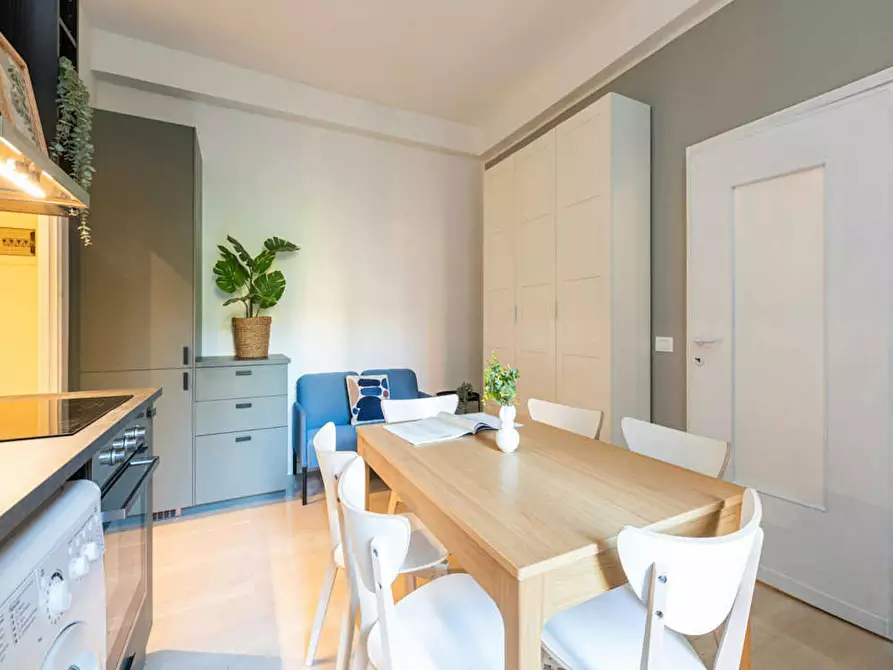 Immagine 10 di Camera in affitto  in Largo Cavalieri di Malta a Milano