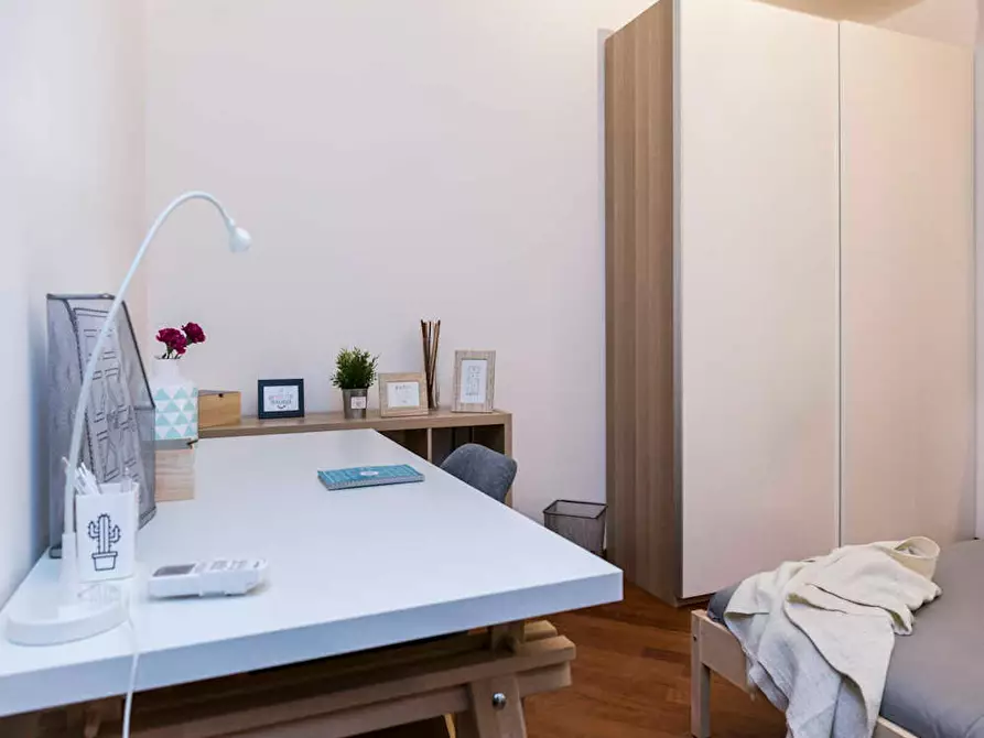 Immagine 6 di Camera in affitto  in Via Privata San Martiniano a Milano
