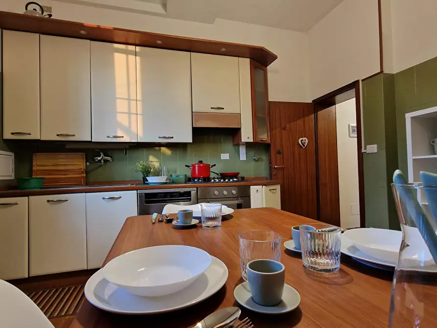 Immagine 8 di Camera in affitto  in Via Ferrarese a Bologna