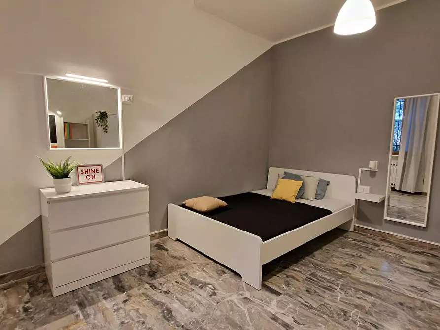 Immagine 5 di Camera in affitto  in Via Ferrarese a Bologna