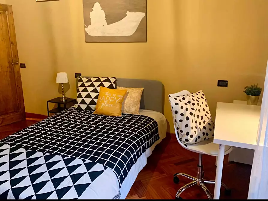 Immagine 4 di Camera in affitto  in Via di San Salvi a Firenze