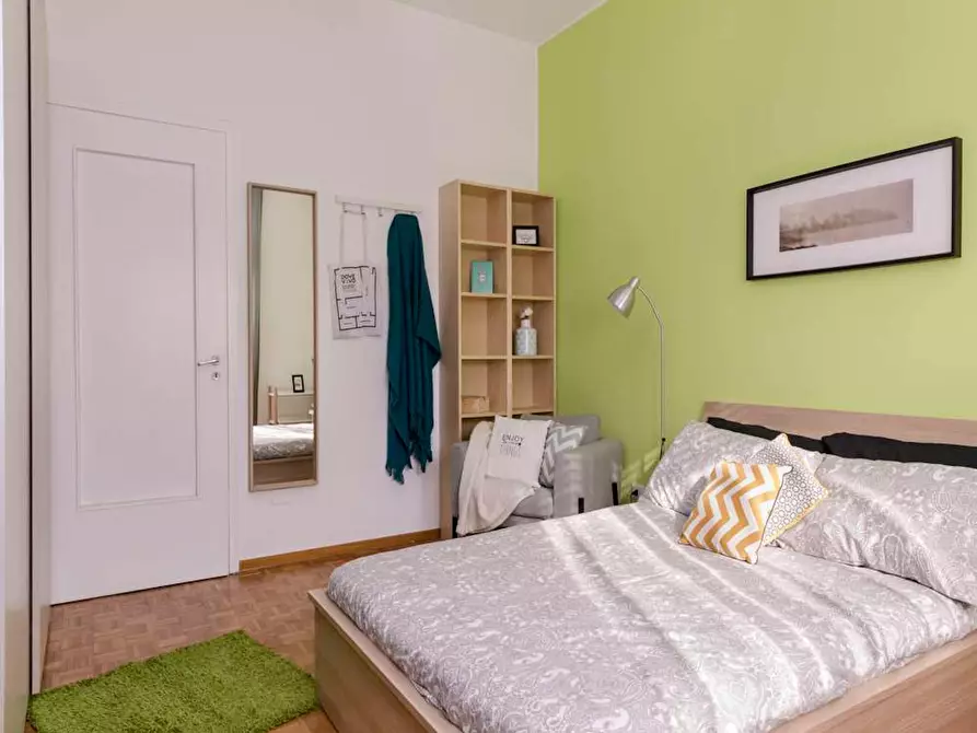 Immagine 1 di Camera in affitto  in Via dei Pioppi a Buccinasco