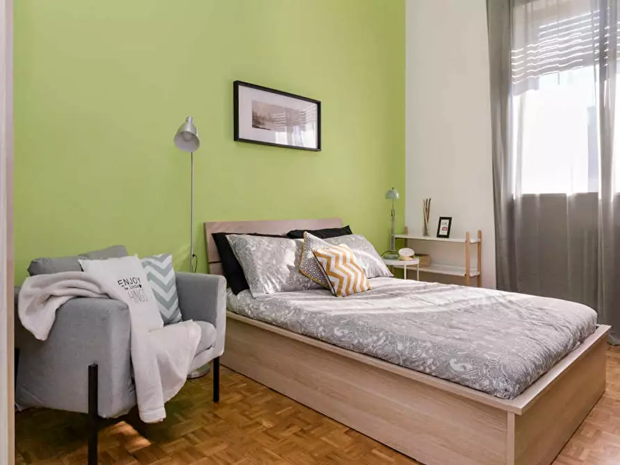 Immagine 3 di Camera in affitto  in Via dei Pioppi a Buccinasco