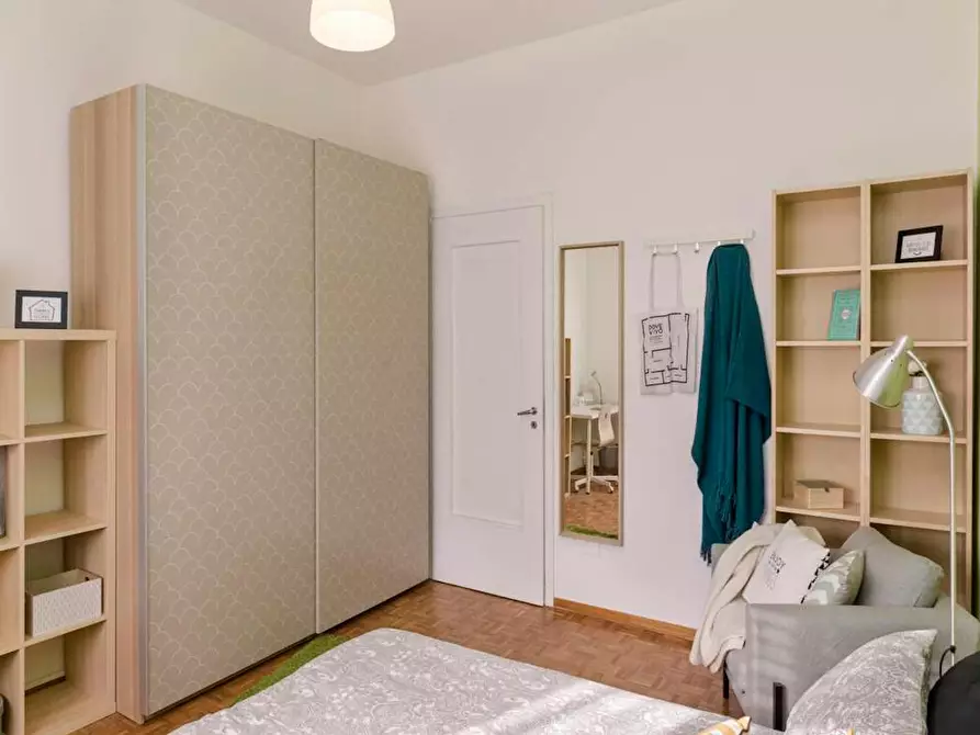 Immagine 3 di Camera in affitto  in Via dei Pioppi a Buccinasco