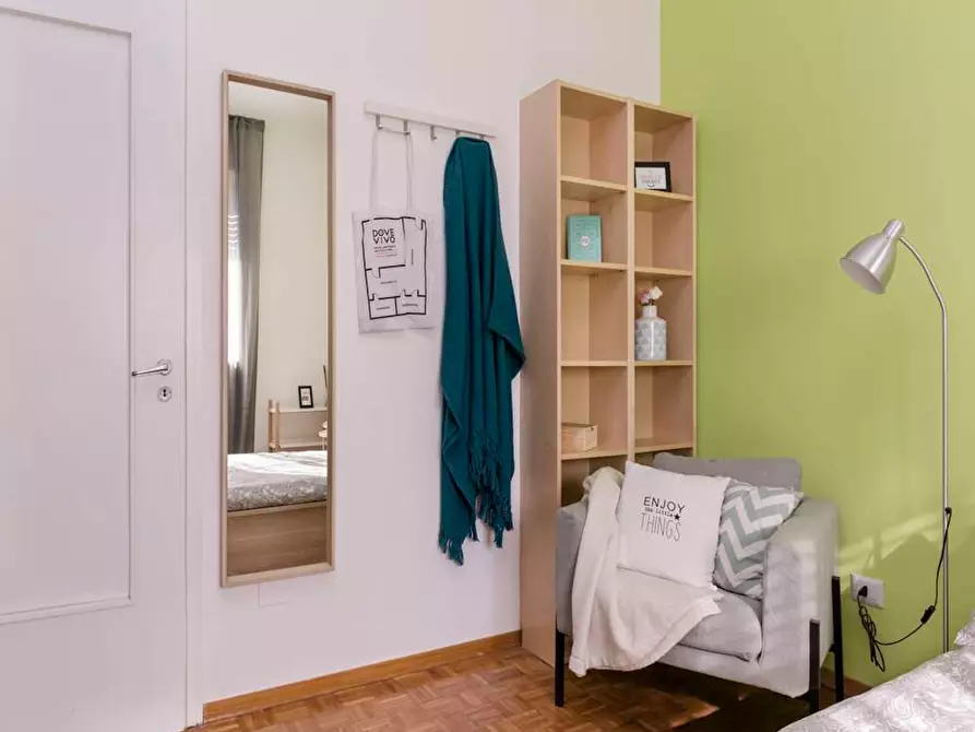 Immagine 4 di Camera in affitto  in Via dei Pioppi a Buccinasco