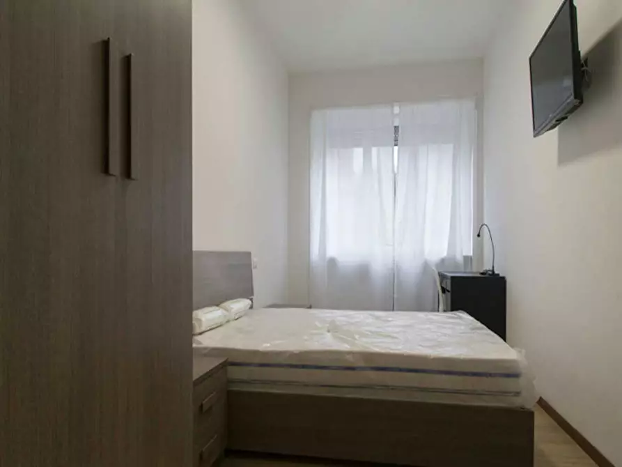 Immagine 2 di Camera in affitto  in Via Soperga a Milano