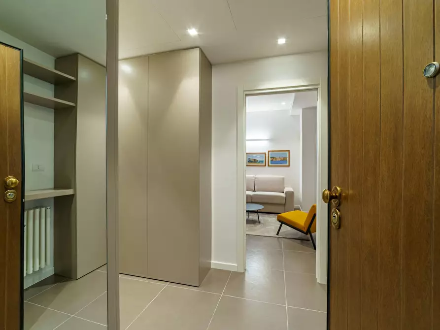 Immagine 2 di Appartamento in affitto  in Via San Senatore a Milano