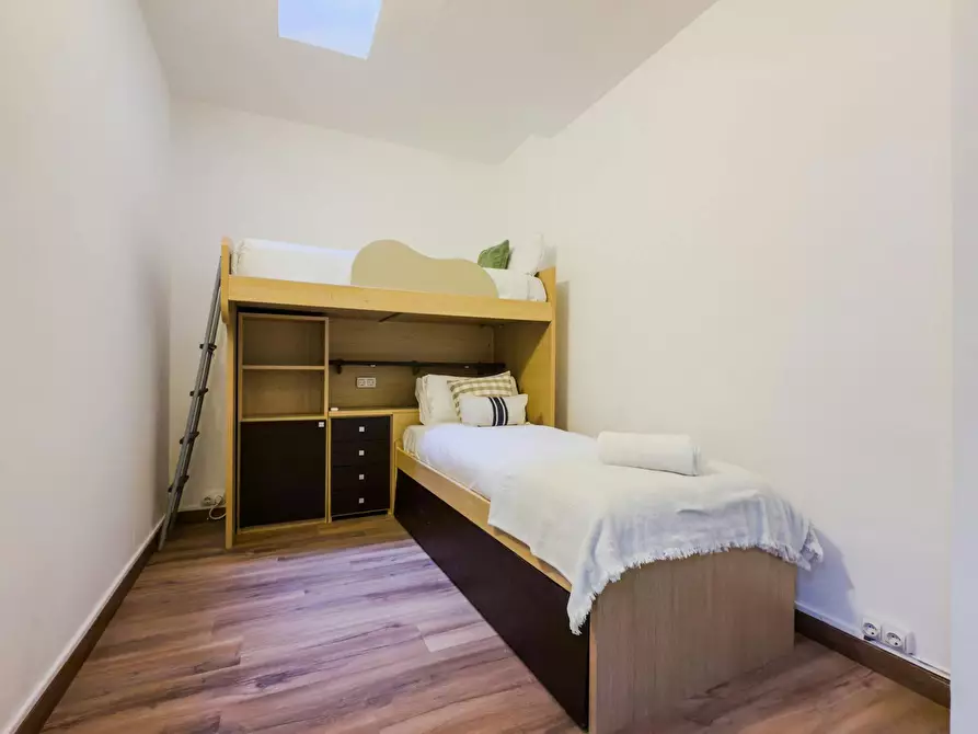 Immagine 7 di Appartamento in affitto  in Carrer del Pintor Fortuny a Barcelona