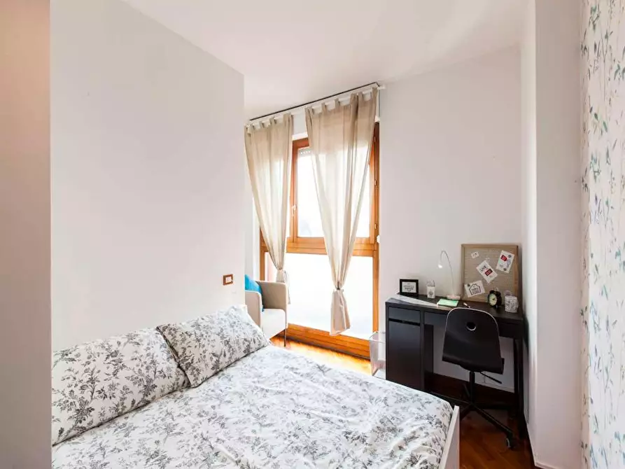 Immagine 5 di Camera in affitto  in Via Alessandro Astesani a Milano