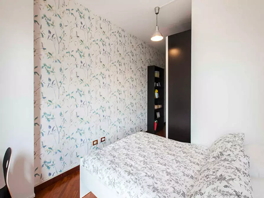 Immagine 4 di Camera in affitto  in Via Alessandro Astesani a Milano