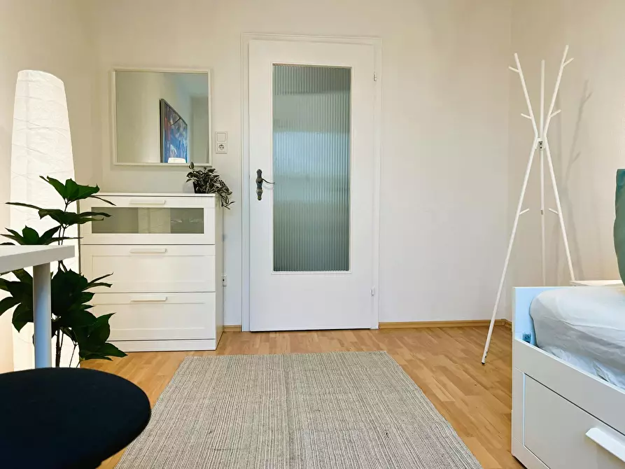 Immagine 4 di Camera in affitto  in Roseggerstraße a Augsburg