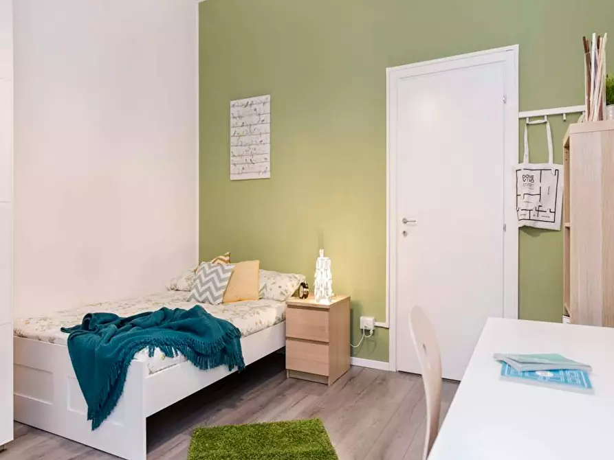 Immagine 4 di Camera in affitto  in Via Melchiorre Gioia a Milano