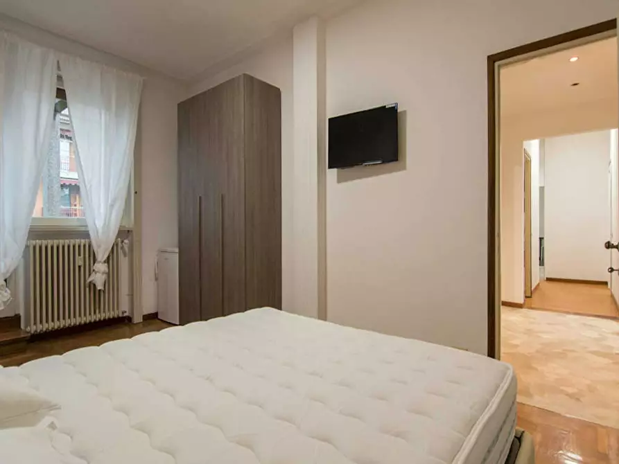 Immagine 5 di Camera in affitto  in Via Rodolfo Farneti a Milano