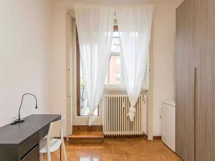 Immagine 6 di Camera in affitto  in Via Rodolfo Farneti a Milano