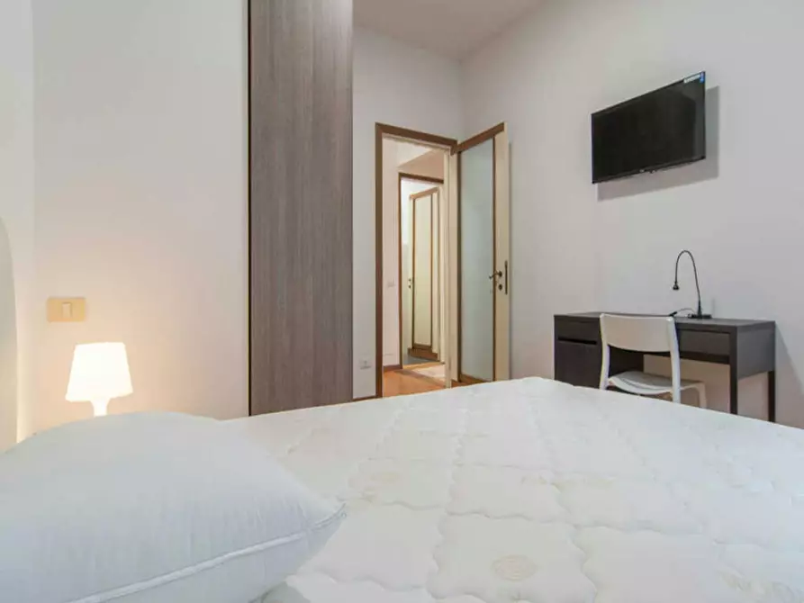 Immagine 3 di Camera in affitto  in Via Rodolfo Farneti a Milano