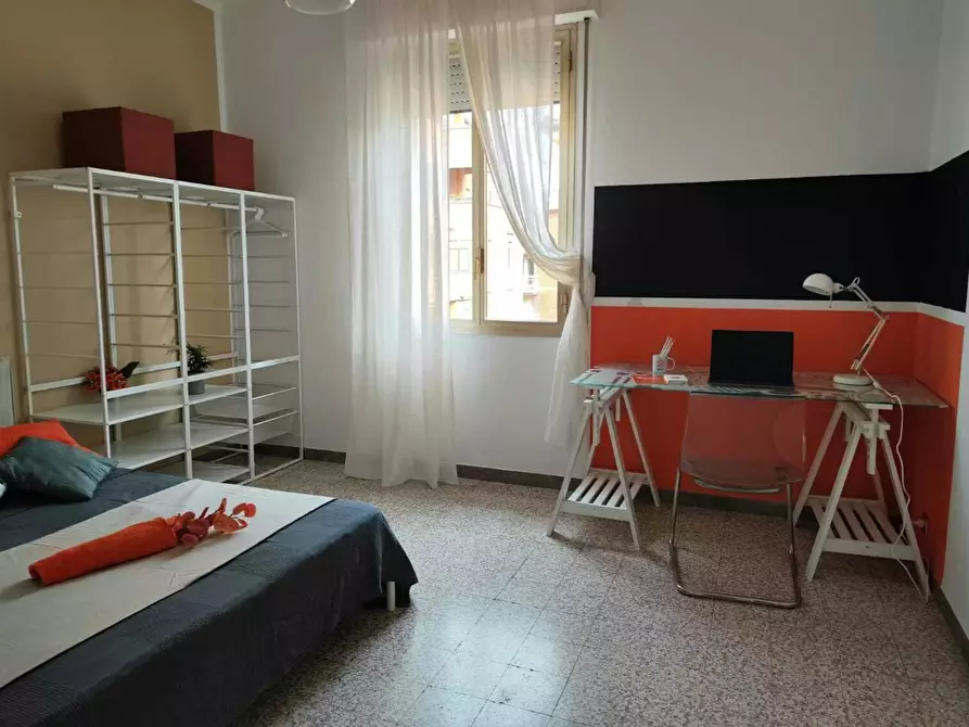 Immagine 2 di Camera in affitto  in Via Mario Bastia a Bologna