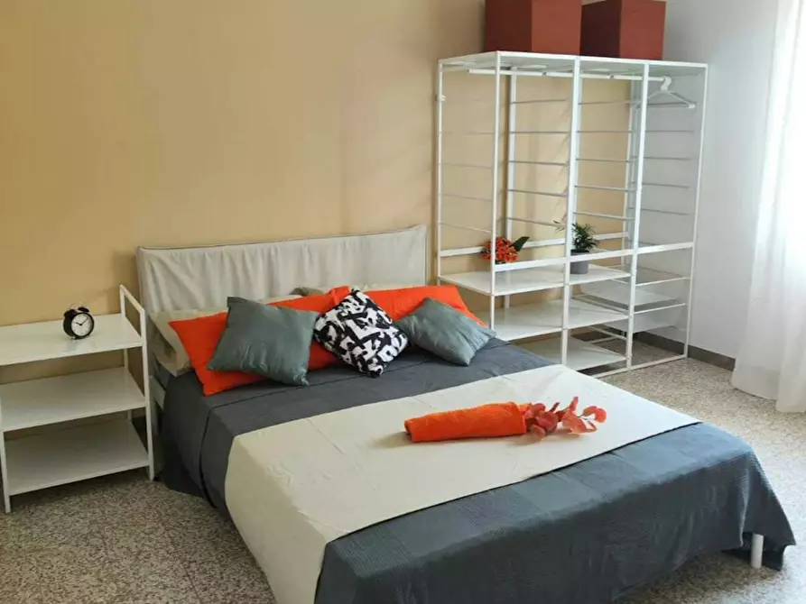 Immagine 1 di Camera in affitto  in Via Mario Bastia a Bologna