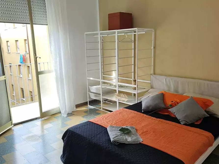 Immagine 3 di Camera in affitto  in Via Mario Bastia a Bologna