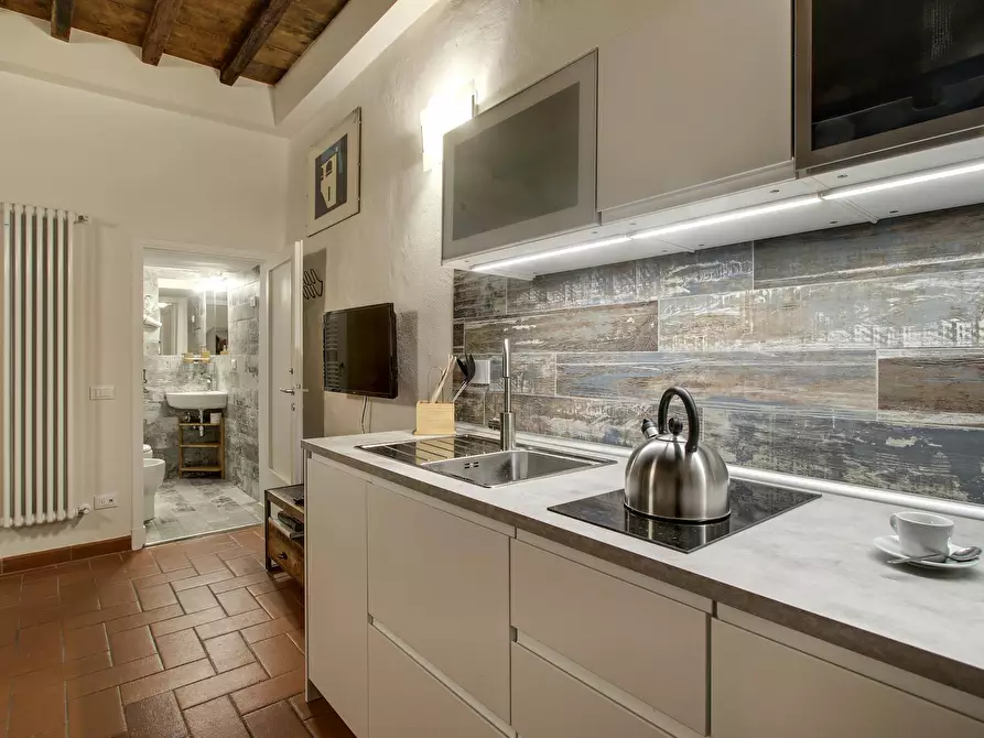 Immagine 7 di Appartamento in affitto  in Via dei Pilastri a Firenze