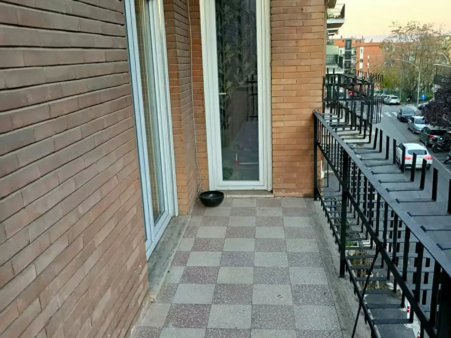 Immagine 10 di Camera in affitto  in Via Leonardo Greppi a Roma