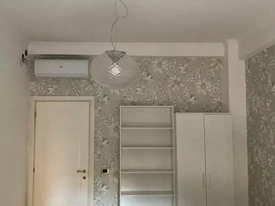 Immagine 2 di Camera in affitto  in Via Leonardo Greppi a Roma