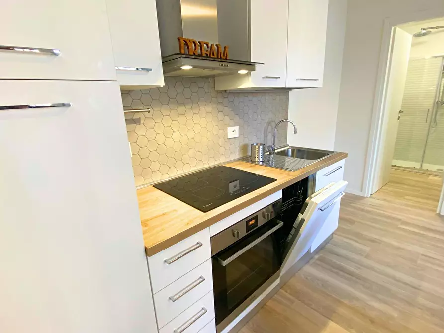 Immagine 4 di Appartamento in affitto  in Via del Lavoro a Bologna