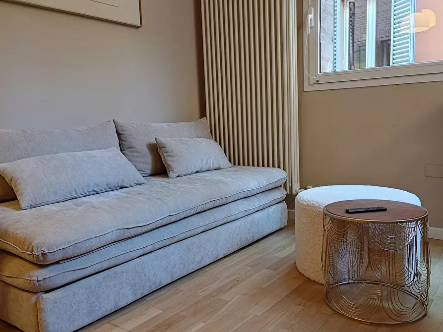 Immagine 7 di Appartamento in affitto  in Via Parigi a Bologna