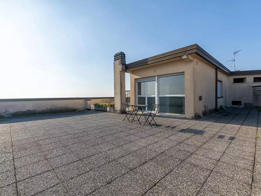 Immagine 7 di Camera in affitto  in Via dei Mandorli a Buccinasco