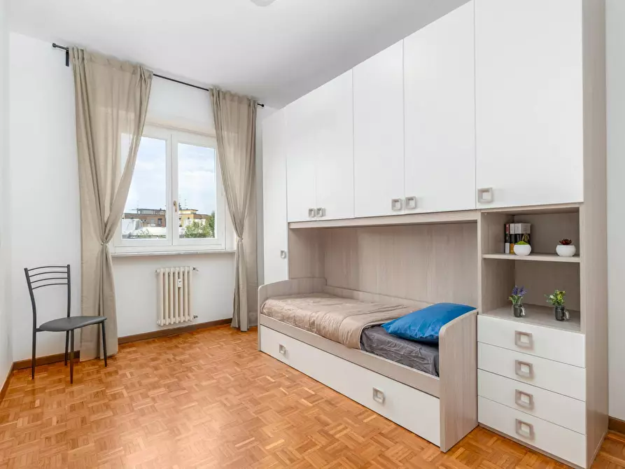 Immagine 6 di Camera in affitto  in Via dei Pioppi a Buccinasco